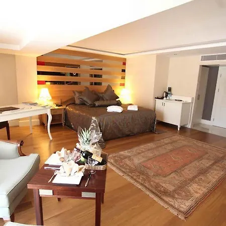 The Park Taksim Otel 4*