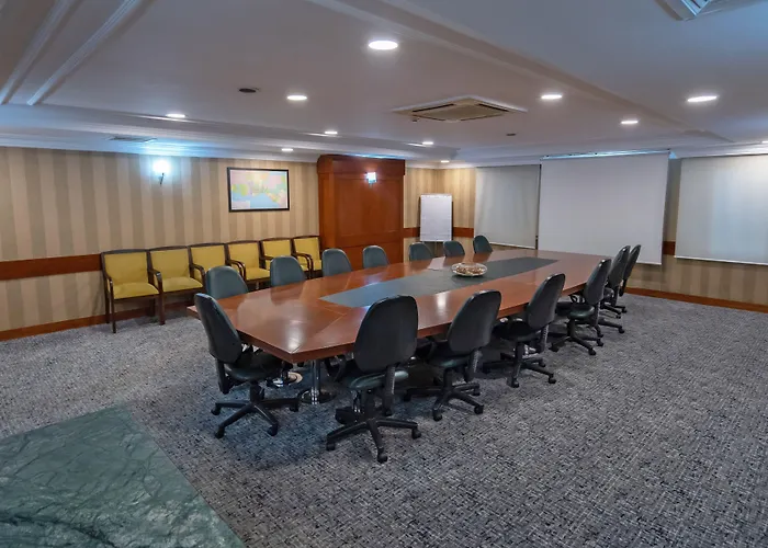 Отель The Park Taksim 4*