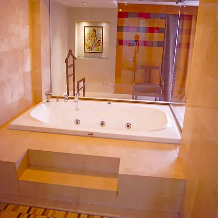 The Park Taksim 4* איסטמבול